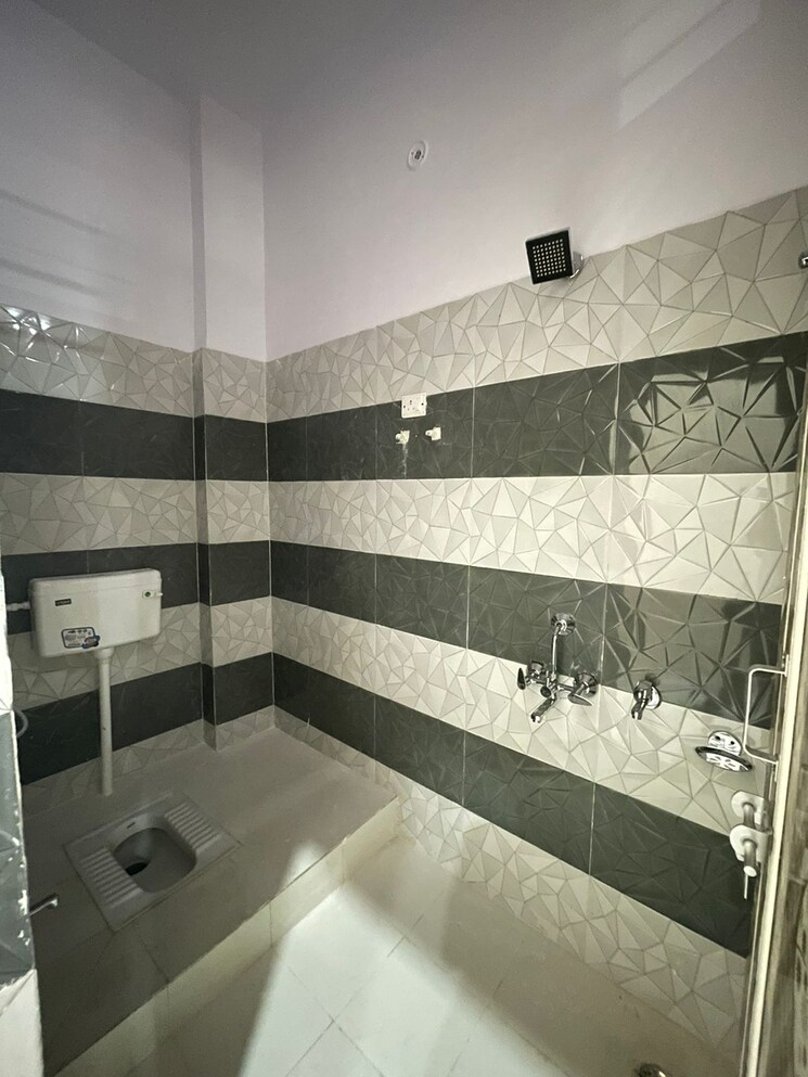 Bathroom, faizabad road 2 Bedroom 1050 Sq.Ft. Independent House In Faizabad Road Lucknow 7560332