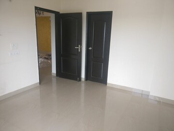 Room in 4 BHK Apartment at Exotica Fresco, Sector 137 – for Sale