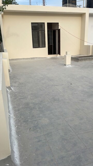 Room in 2 BHK Villa at Faizabad Road – for Sale