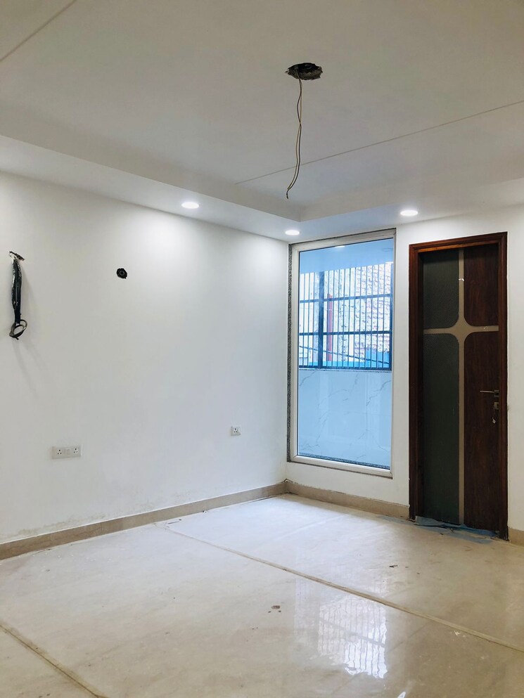 Room, sanjay nagar 3 Bedroom 1800 Sq.Ft. Builder Floor In Sanjay Nagar Delhi 7560375