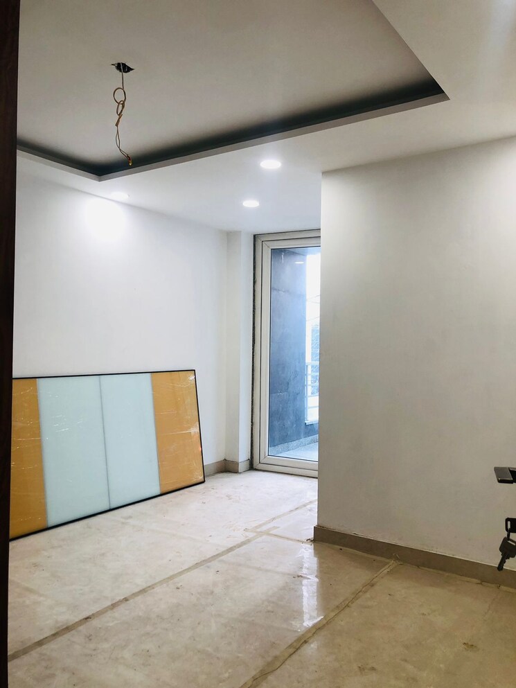 Room, sanjay nagar 3 Bedroom 1800 Sq.Ft. Builder Floor In Sanjay Nagar Delhi 7560375