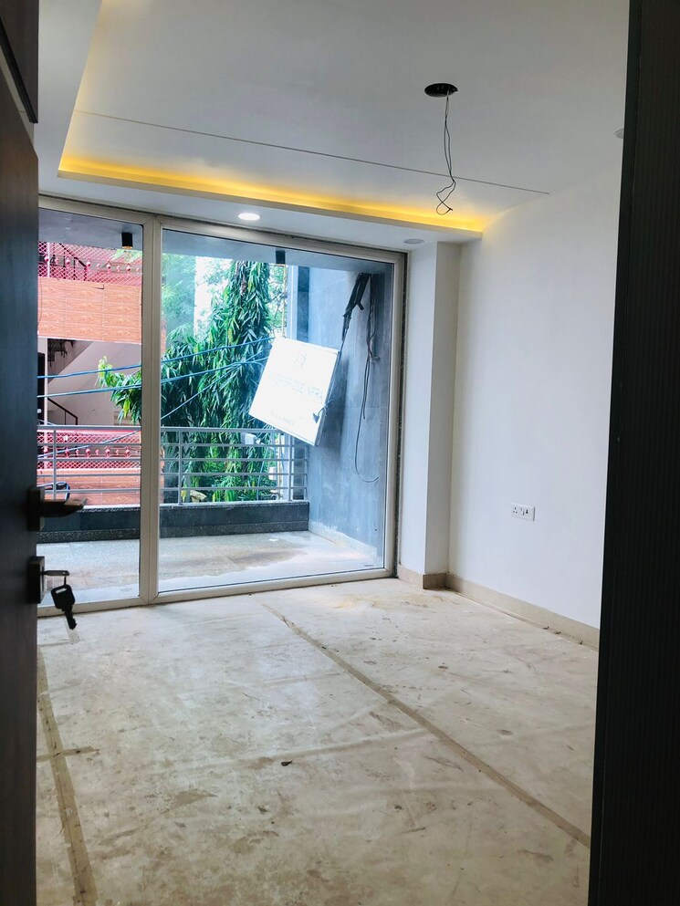 Room, sanjay nagar 3 Bedroom 1800 Sq.Ft. Builder Floor In Sanjay Nagar Delhi 7560375