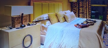 Bedroom in 4 BHK Apartment at Ahuja Towers, Prabhadevi – for Sale