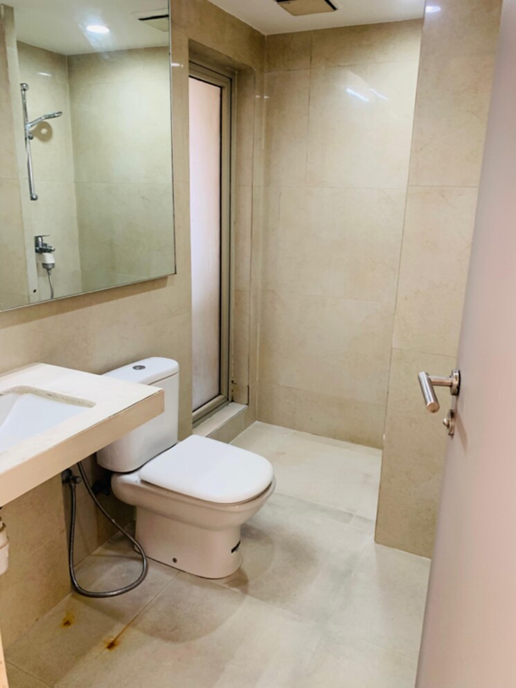 Bathroom, hiranandani-estate-rodas-enclave 2 Bedroom 727 Sq.Ft. Apartment In Hiranandani Estate Thane 7560701