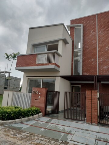  Plot – Exterior View View at Old Ambala Road - for Sale