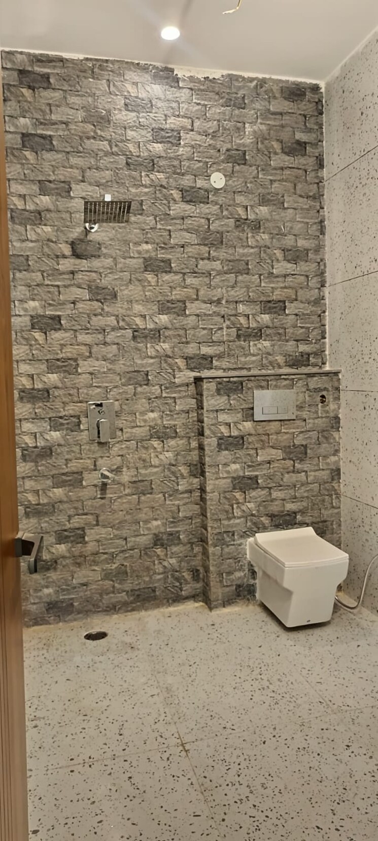 Bathroom, patiala road 4 Bedroom 216 Sq.Yd. Independent House In Patiala Road Zirakpur 7560748