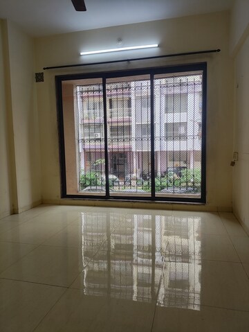 Room in 2 BHK Apartment at Safal Residency, Nerul – for Sale