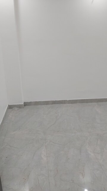 Room in 3.5 BHK Builder Floor at Patparganj – for Sale