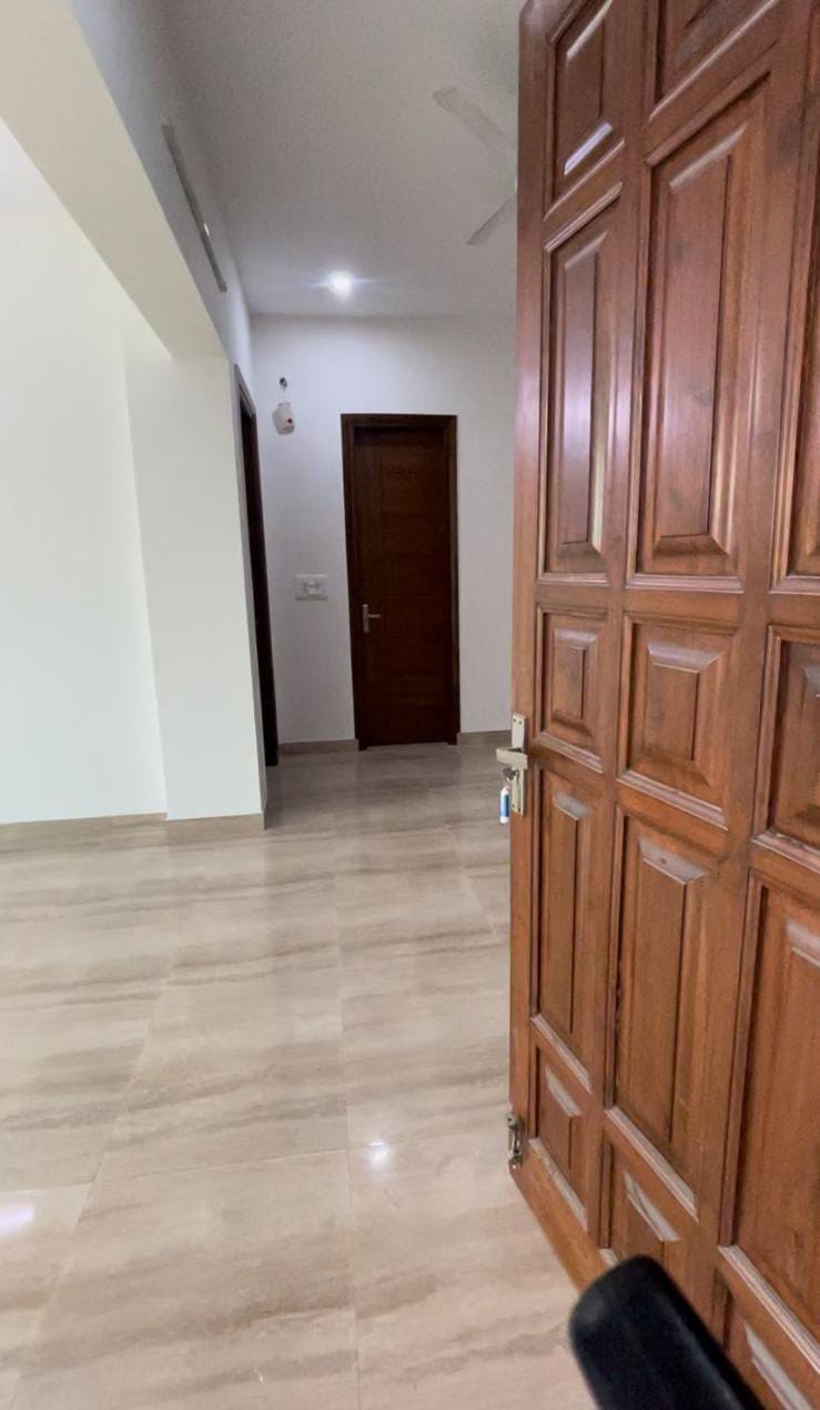 3 BHK Builder Floor For Rent in Sainik Colony Faridabad  7560959