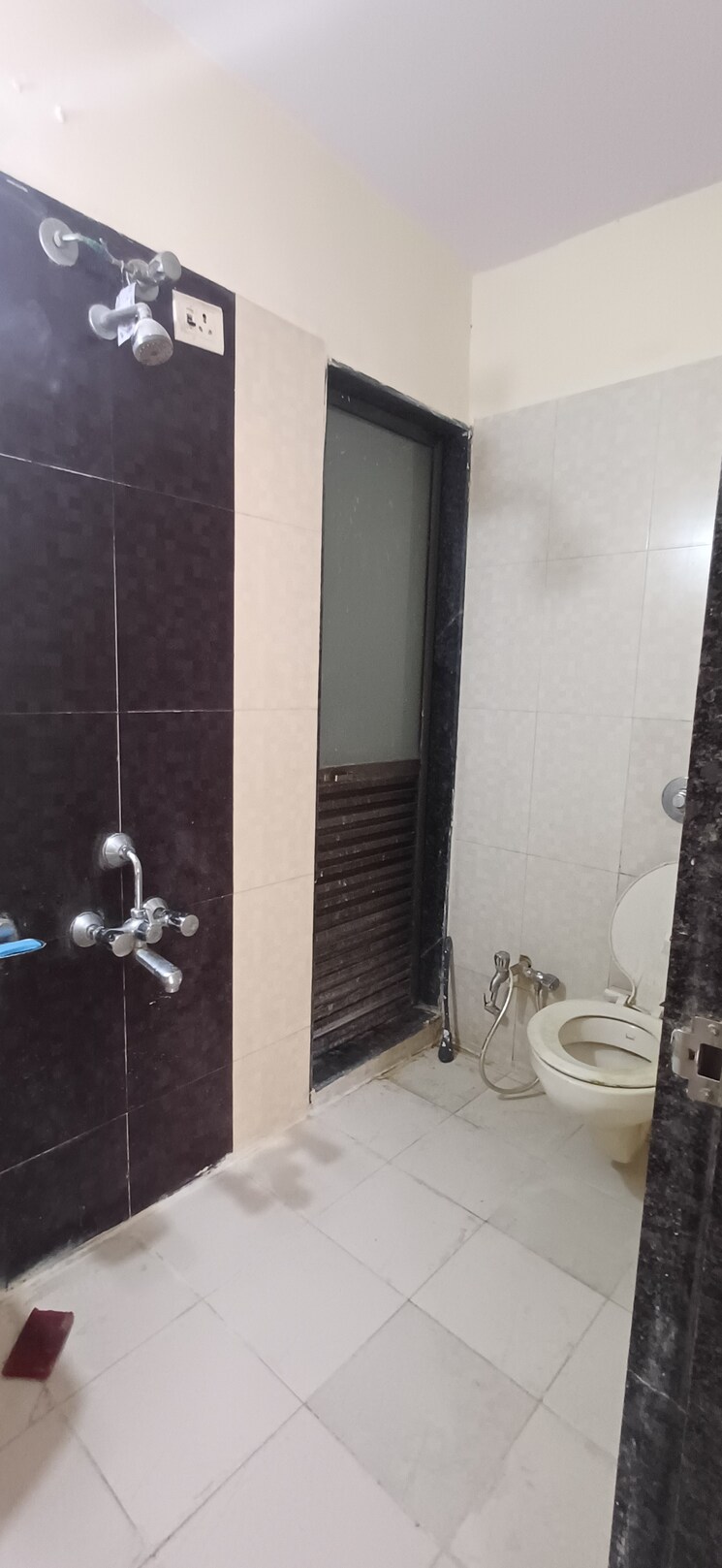 Attached Bathroom, dosti-vihar 1 Bedroom 425 Sq.Ft. Apartment In Samata Nagar Thane 7561051