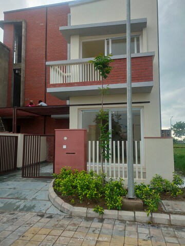 3.5 BHK Villa For Sale in Panchkula Urban Estate