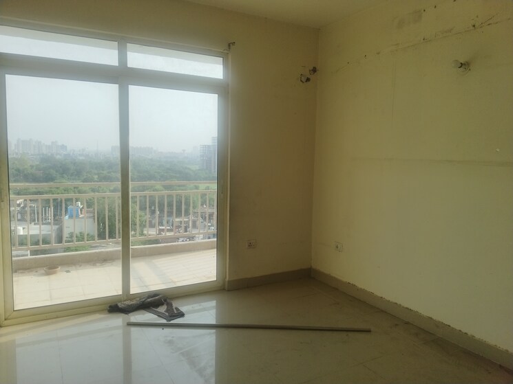 Room, conscient-habitat-78 3 Bedroom 750 Sq.Ft. Apartment In Sector 78 Faridabad 7561221