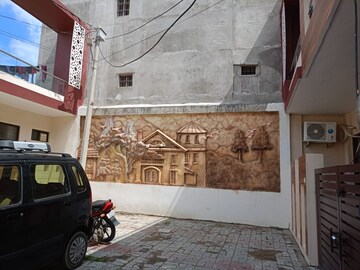 Parking in 3 BHK Villa at Garg Palm Paradise, Indira Nagar – for Sale