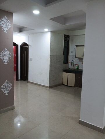 Room in 3.5 BHK Builder Floor at Shalimar Garden – for Sale