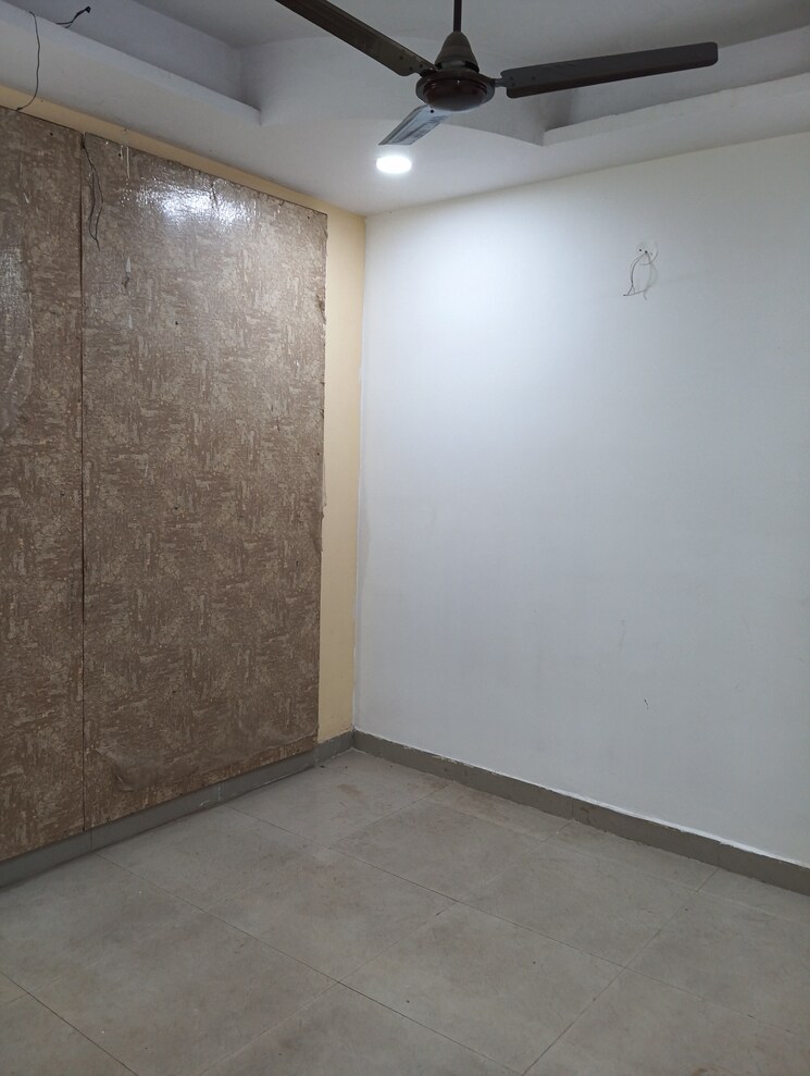 Room, shalimar garden 3.5 Bedroom 1125 Sq.Ft. Builder Floor In Shalimar Garden Ghaziabad 7561390