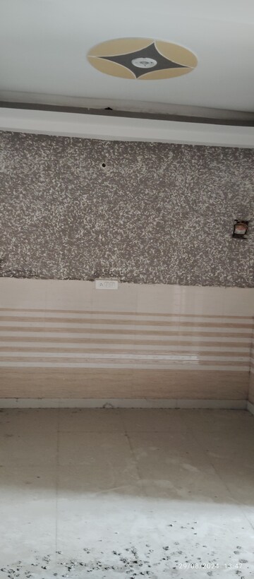Furnished Amenities in 2 BHK Builder Floor at Raj Nagar Extension – for Sale