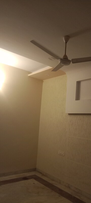 Room in 4 BHK Villa at Ambala Highway – for Sale