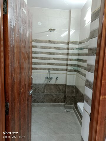 Bathroom in 3.5 BHK Builder Floor at Laxmi Nagar – for Sale