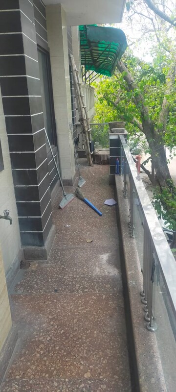 Balcony in 6+ BHK Builder Floor at Ashok Vihar – for Sale