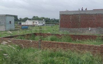 Plot For Sale in Neharpar