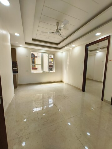 Room in 2 BHK Builder Floor at Chattarpur – for Sale