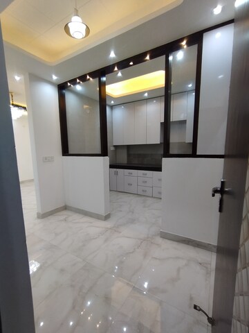 Kitchen in 3 BHK Builder Floor at Palm Residency Chhatarpur, Chattarpur – for Sale