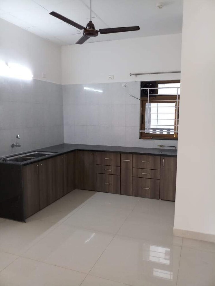 Kitchen, paranjape-blue-ridge 3 Bedroom 1345 Sq.Ft. Apartment In Hinjewadi Pune 7563154