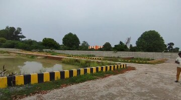  Plot – Exterior View View at Wazirganj - for Sale