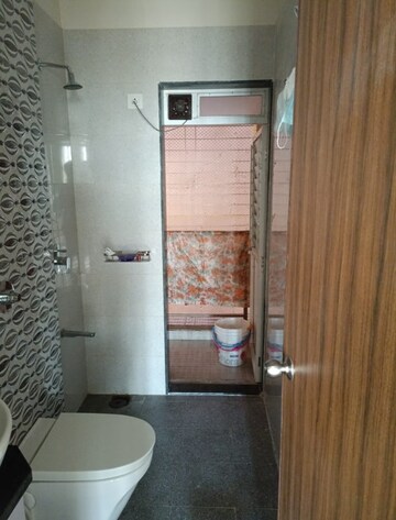 Bathroom in 2 BHK Apartment at Green View Ghansoli, Ghansoli – for Sale