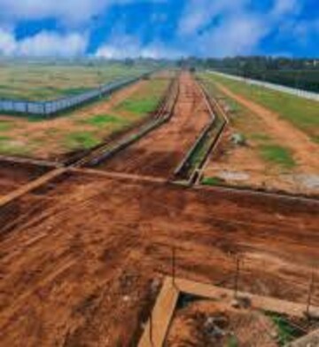  Plot – Garden View at Mathura Road - for Sale