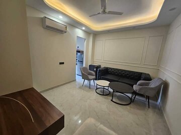 Living Room in 3 BHK Apartment at BPTP Amstoria, Sector 102 – for Sale