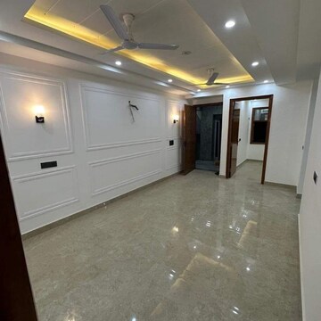 Room in 3 BHK Builder Floor at Chattarpur – for Sale