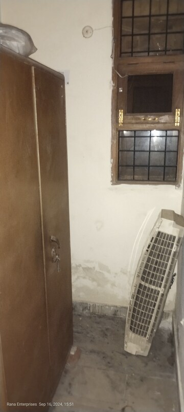 Balcony in 3.5 BHK Builder Floor at Palam Vihar Residents Association, Palam Vihar – for Sale