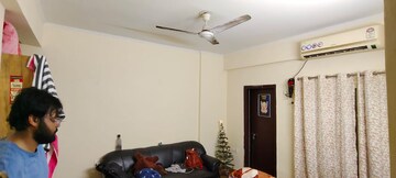 Furnished Amenities in 2 BHK Apartment at Amrapali Silicon City, Sector 76 – for Sale