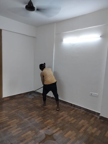 Room in 3 BHK Apartment at Gardenia Golf City, Sector 75 – for Sale