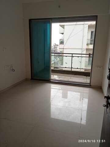 Room in 2 BHK Apartment at Veena Signature, Dombivli East – for Sale
