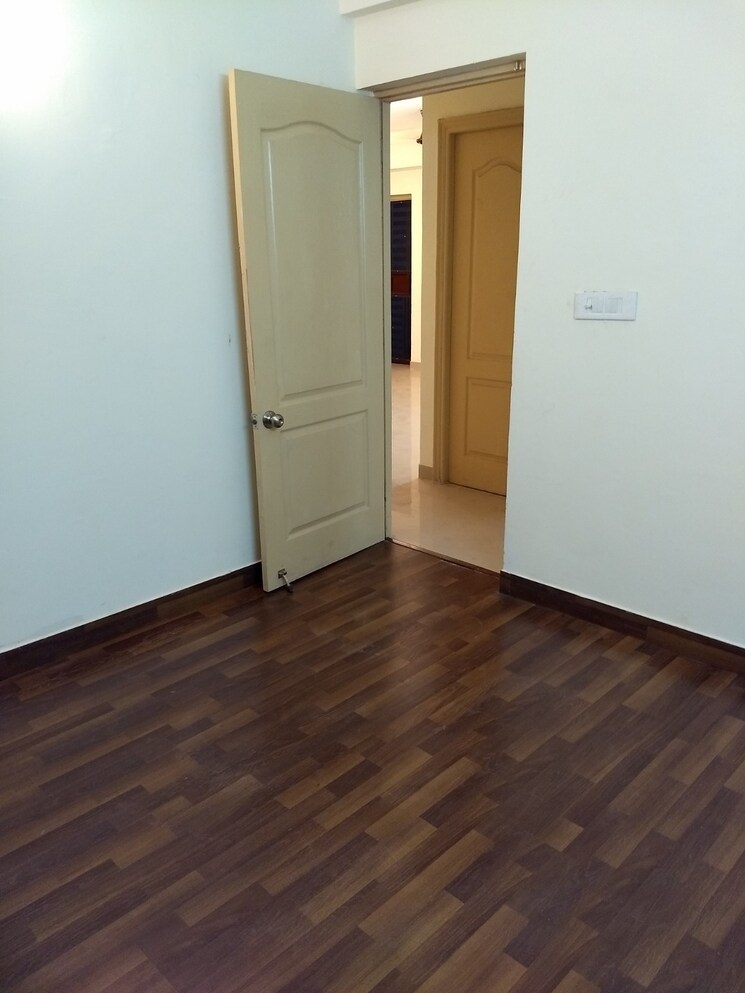 Room, paras-tierea 3 Bedroom 1285 Sq.Ft. Apartment In Sector 137 Noida 7566417