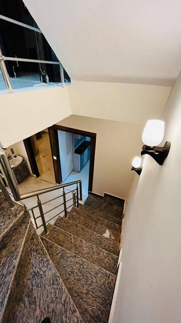 Master Bedroom in 3.5 BHK Villa at AKJ Novel Valley, Sector 16b Greater Noida – for Sale
