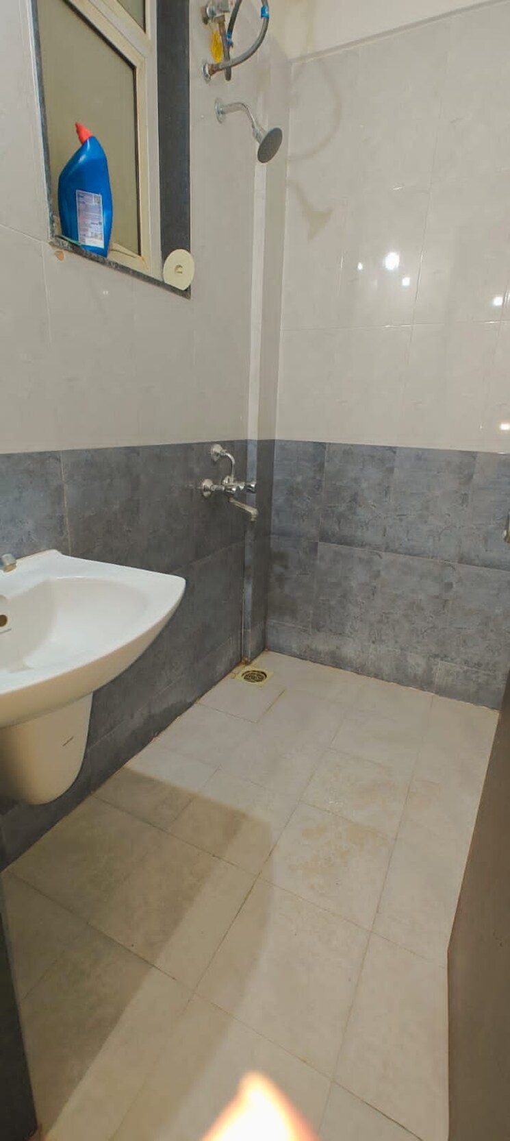Bathroom, tribute-vihana 1 Bedroom 615 Sq.Ft. Apartment In Mundhwa Pune 7566798