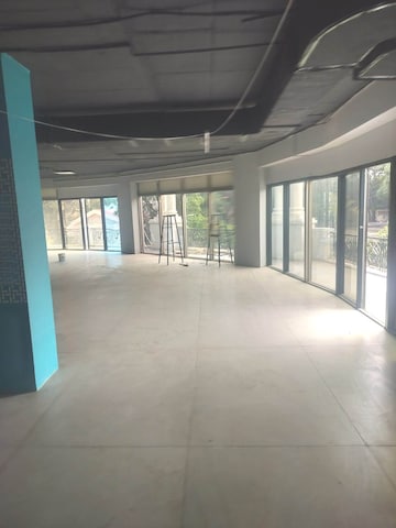Room in  Showroom at Lavelle Road – for Rent