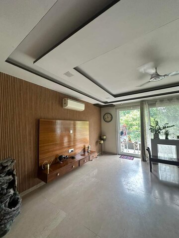 Parking in 3 BHK Apartment at M3M Golf Hills, Sector 79 – for Sale