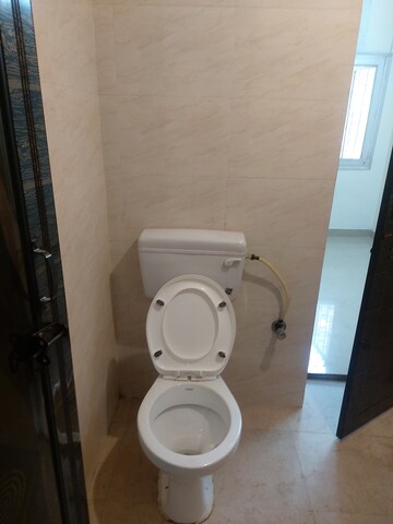 Bathroom in 1.5 BHK Apartment at Ip Extension – for Sale