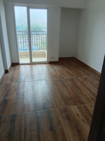 Room in 2 BHK Apartment at Ace Divino, Sector 1 Greater Noida – for Sale