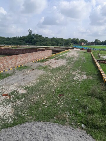  Plot For Sale in Sultanpur Road