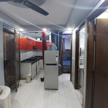 रेसिडेंशियल बिल्डर फ्लोर वर्ग यार्ड फॉर रेंट इन उत्तम नगर दिल्ली  7567664