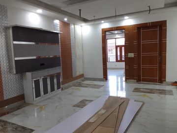 Living Room in 4 BHK Builder Floor at Green Fields Colony – for Sale