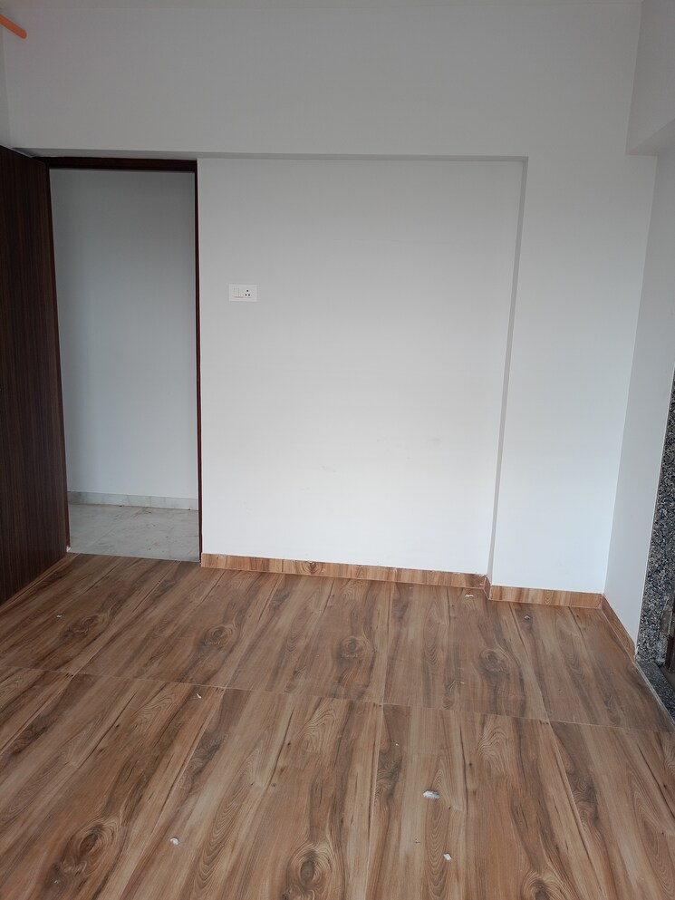 Room, shri-borivali-vardhman-darshan-chsl 2 Bedroom 724 Sq.Ft. Apartment In Borivali West Mumbai 7568591