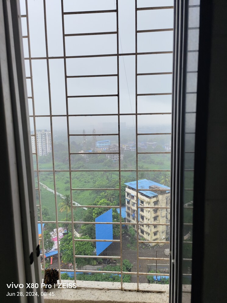 Balcony, mukta-luxuria 2 Bedroom 612 Sq.Ft. Apartment In Daighar Gaon Thane 7568554