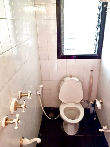 Bathroom in 2.5 BHK Apartment at Carter Road – for Sale