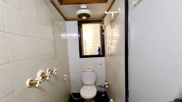 Bathroom in 2.5 BHK Apartment at Carter Road – for Sale